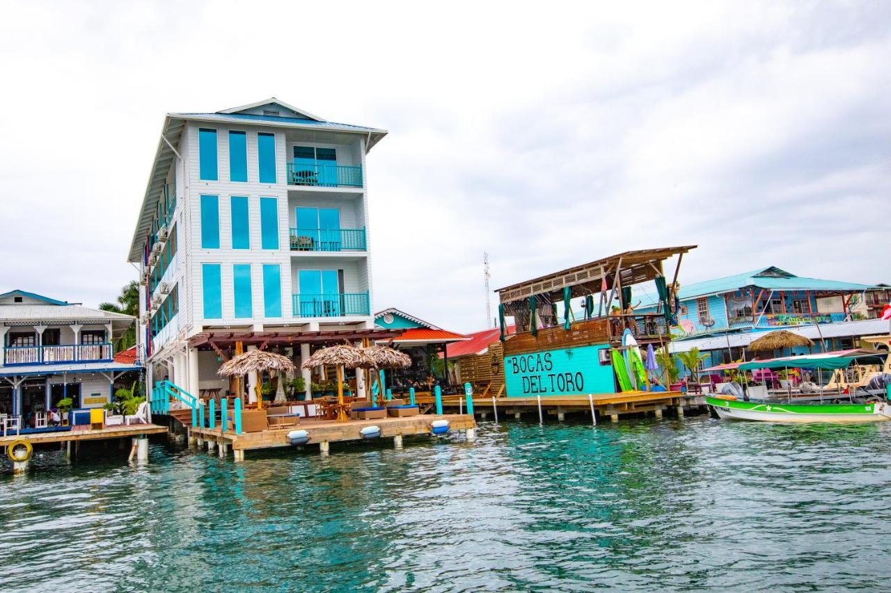 ホテル Azul Bocas Town エクステリア 写真